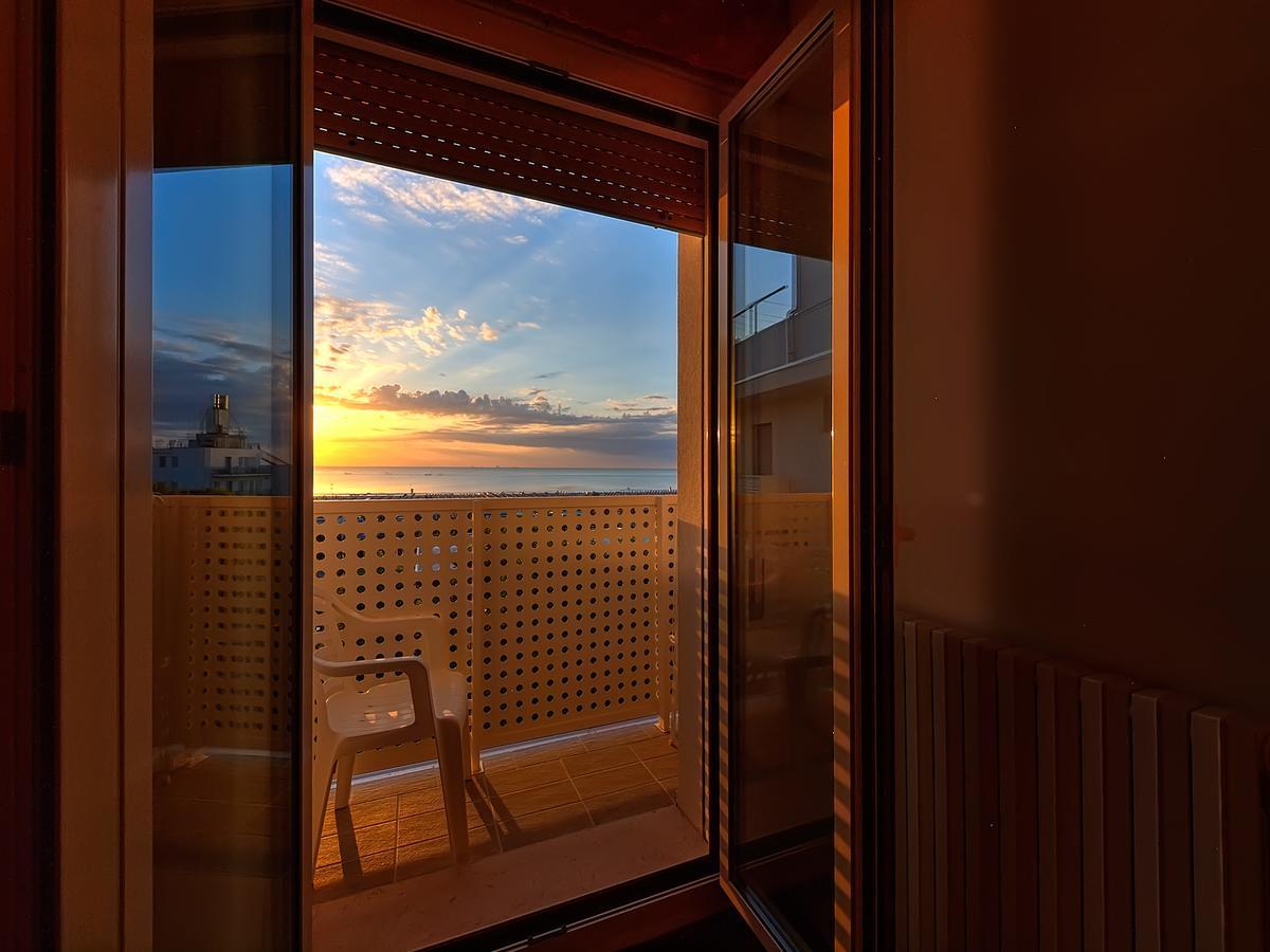 Hotel Excelsior Червия Экстерьер фото